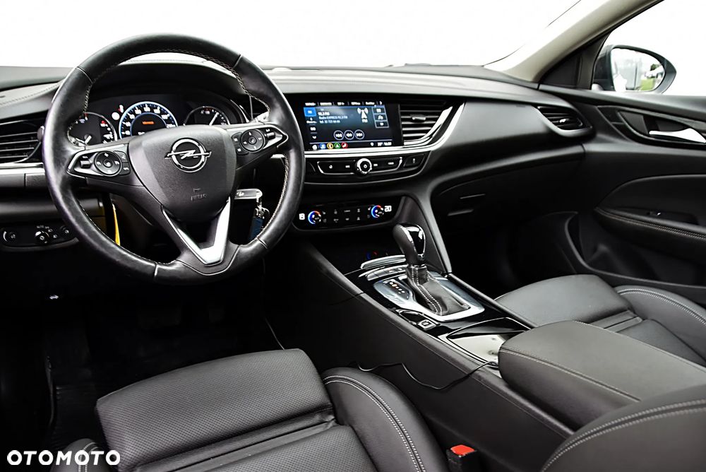 Opel Insignia 2.0 BiTurbo 4x4 Innovation - 15