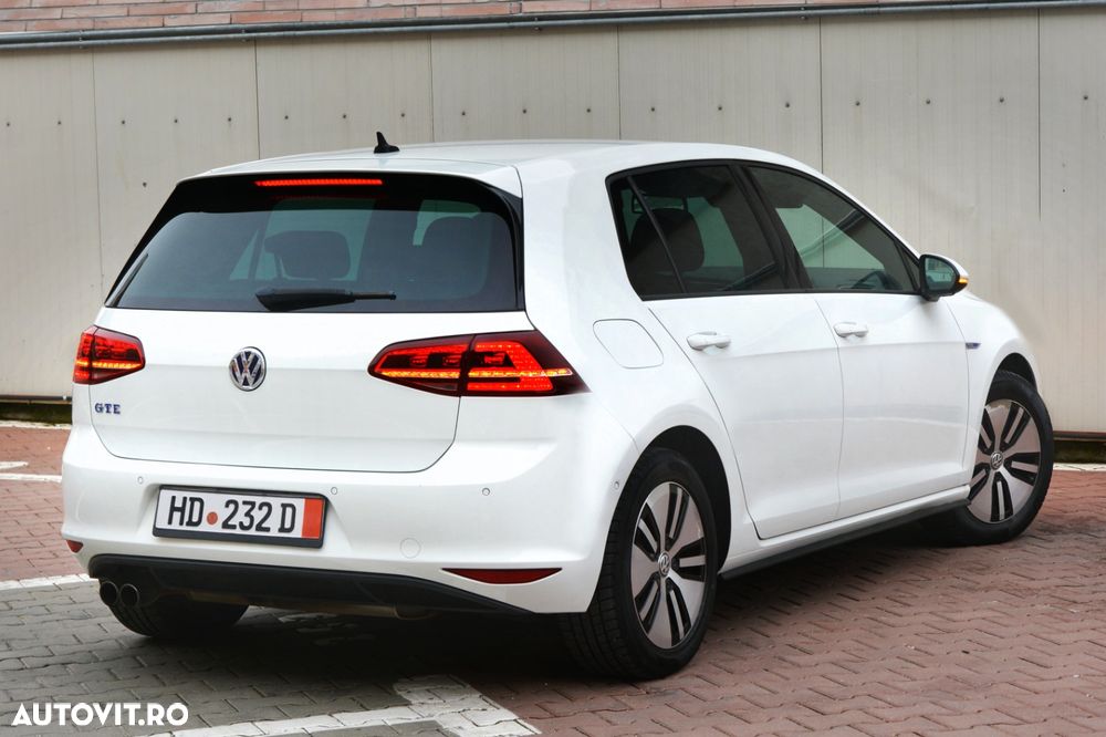 Volkswagen Golf ver-1-4-tsi-bluemotion-technology-dsg-cup - 5