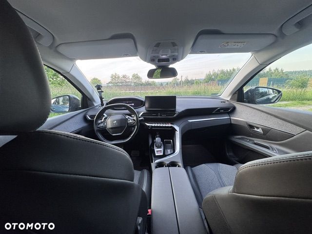 Peugeot 3008 1.2 PureTech Allure Pack S&S EAT8 - 11