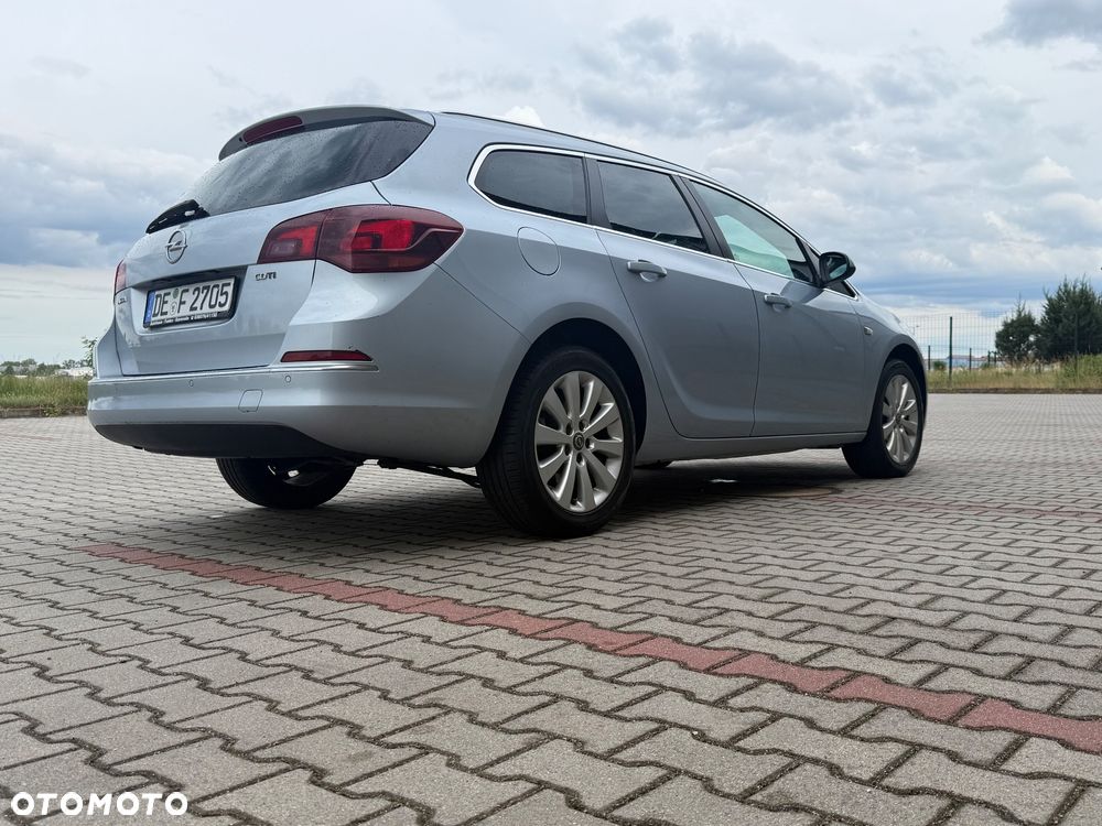 Opel Astra 1.7 CDTI Cosmo - 26