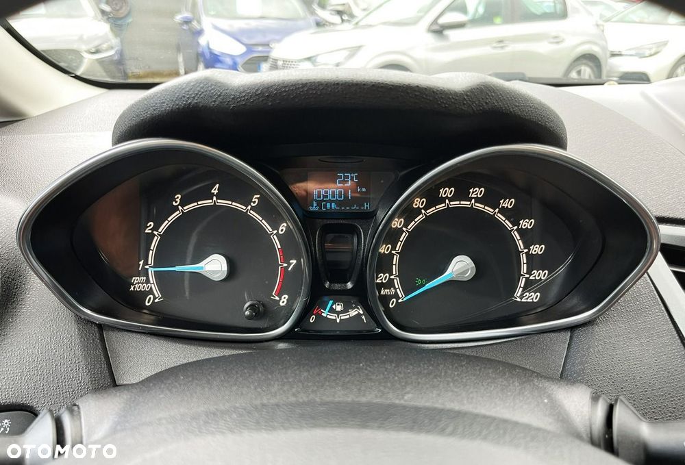 Ford Fiesta 1.0 EcoBoost S&S TREND - 14