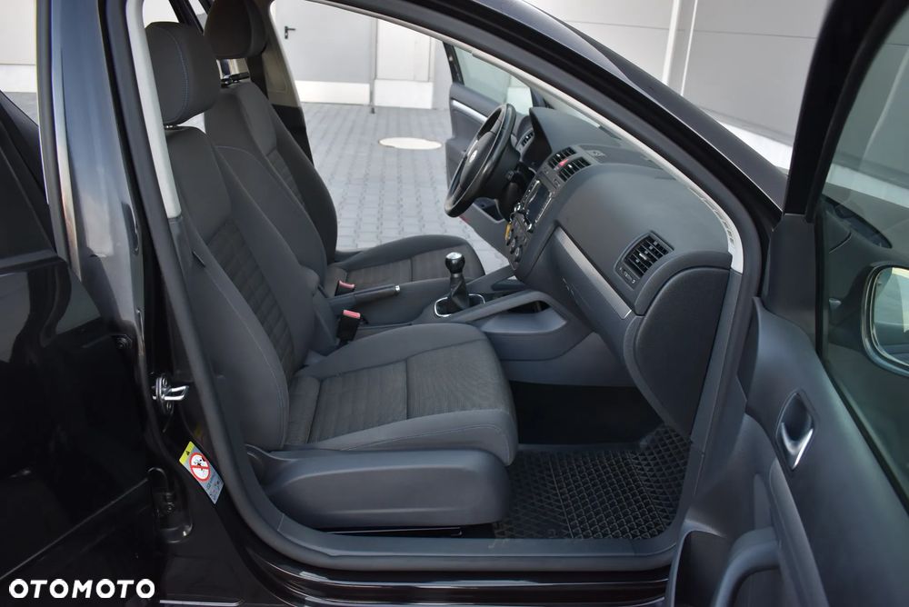 Volkswagen Golf - 12