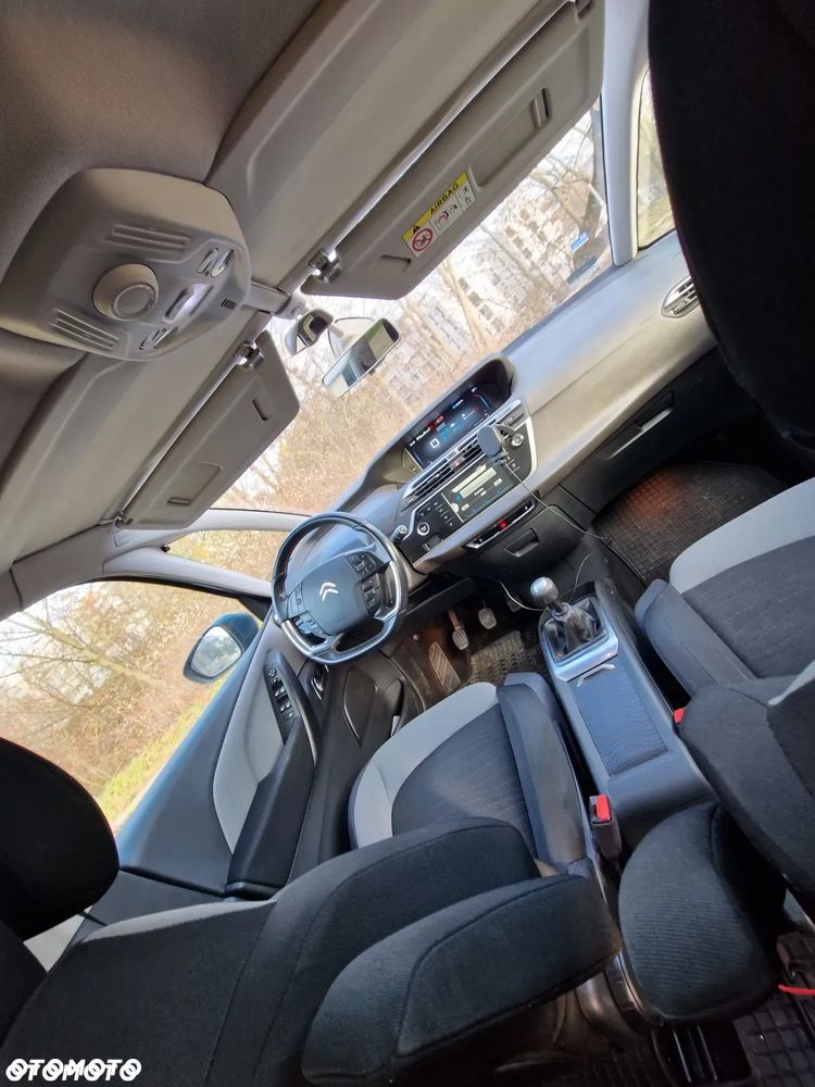 Citroën C4 Picasso - 11