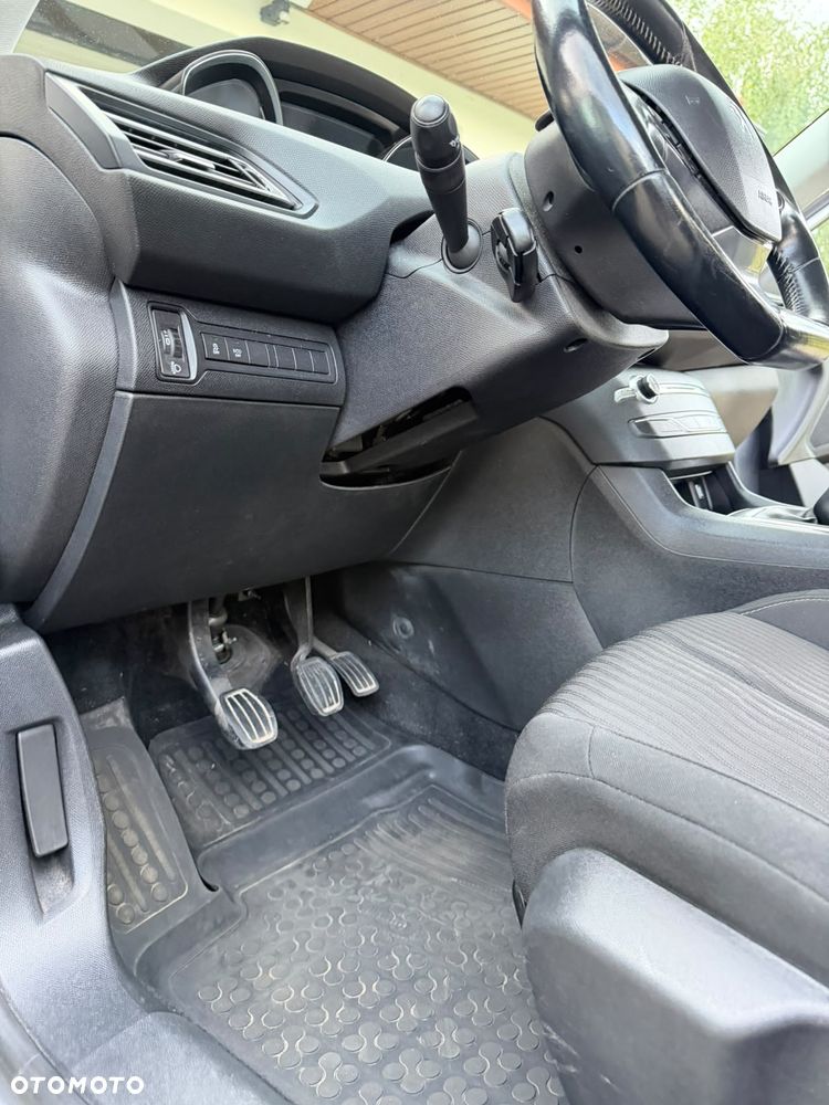 Peugeot 308 1.6 BlueHDi Active S&S - 31