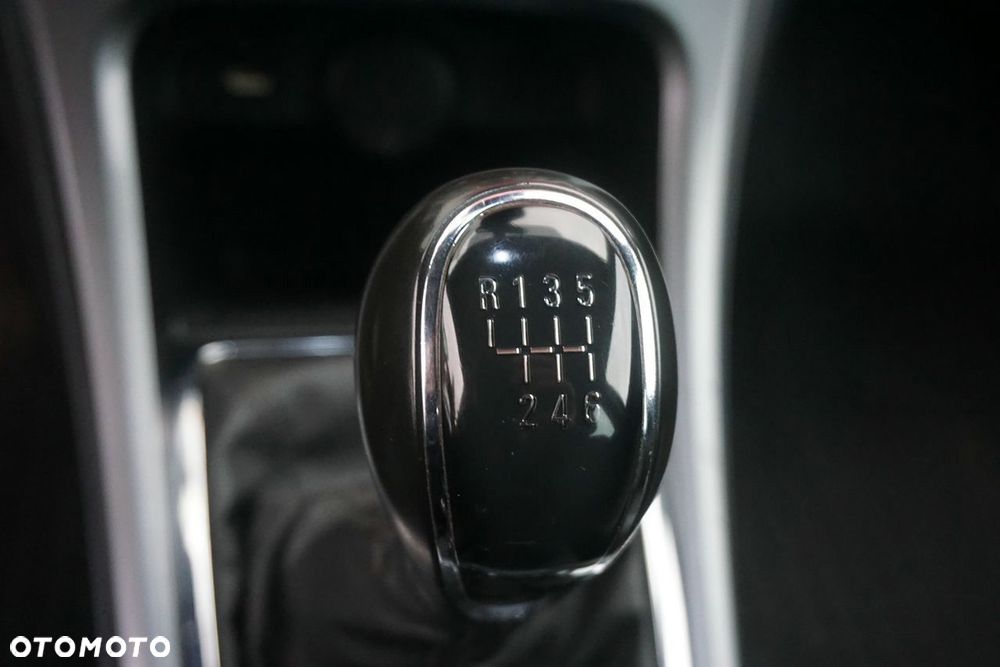 Opel Astra 1.4 Turbo - 14