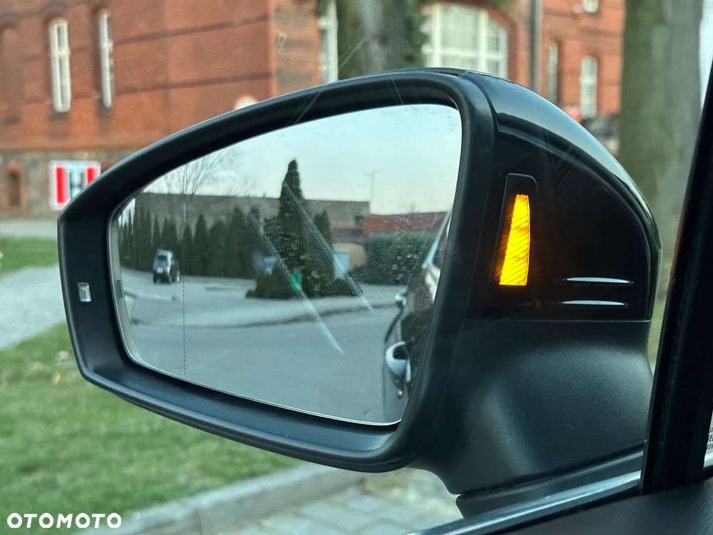 Volkswagen Tiguan 2,0 TSI OPF 4Motion DSG R-Line - 22