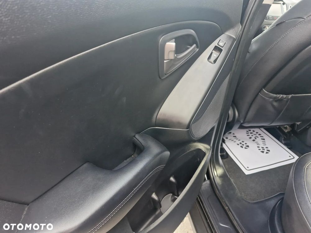 Hyundai ix35 1.7 CRDi Premium 2WD - 20