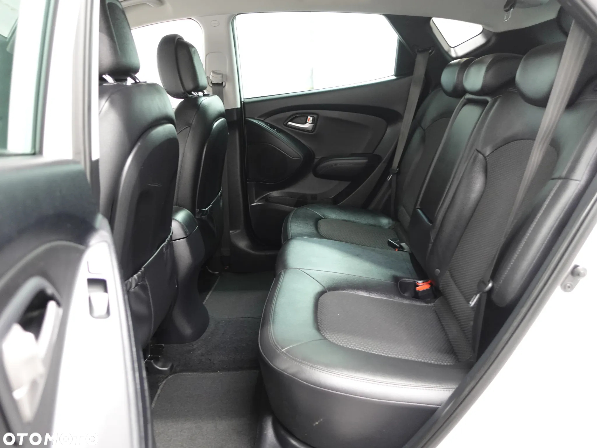 Hyundai ix35 2.0 CRDi 4WD Premium - 22