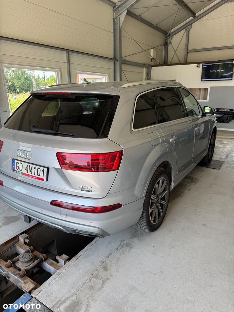 Audi Q7 3.0 TFSI Quattro Tiptronic - 6