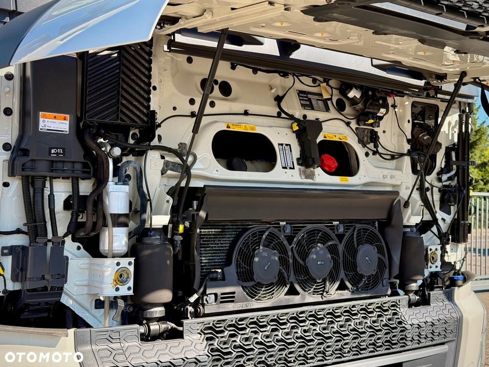 Volvo FH500 NOWY MODEL GLOBETROTTER XL E6 KLIMA SPROWADZONY - 9