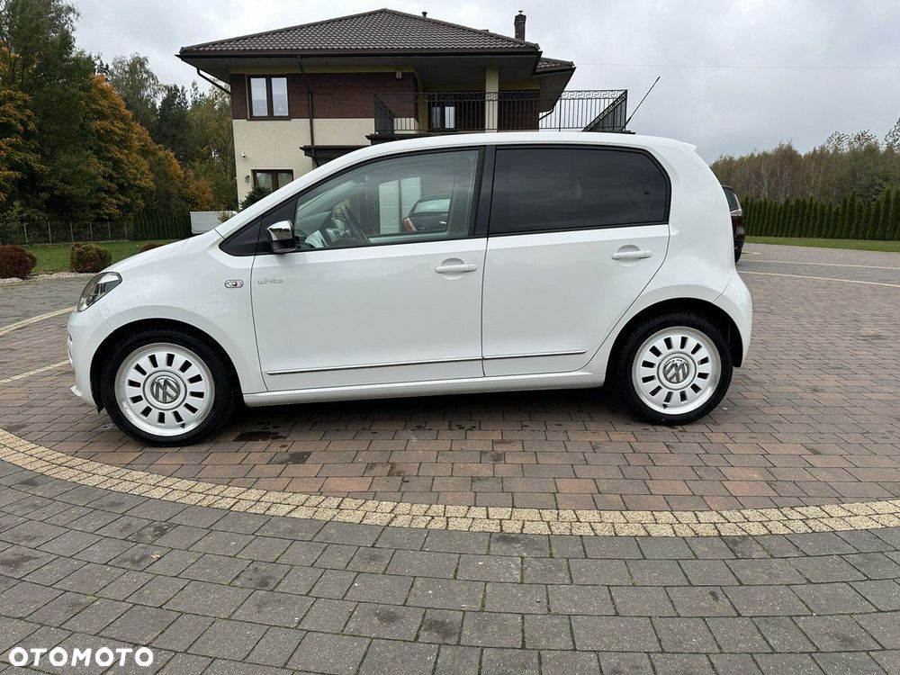 Volkswagen up! - 5