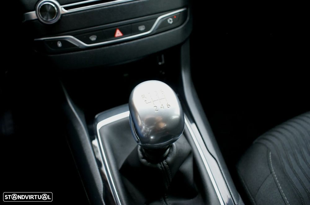 Peugeot 308 SW 1.6 BlueHDi Active J17 - 16