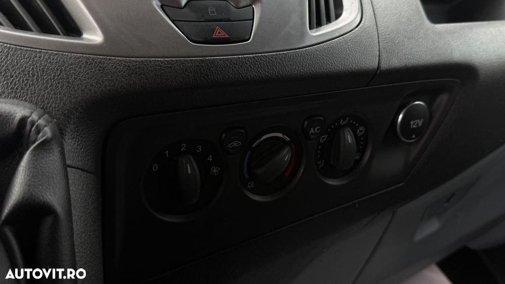 Ford Transit Custom - 16