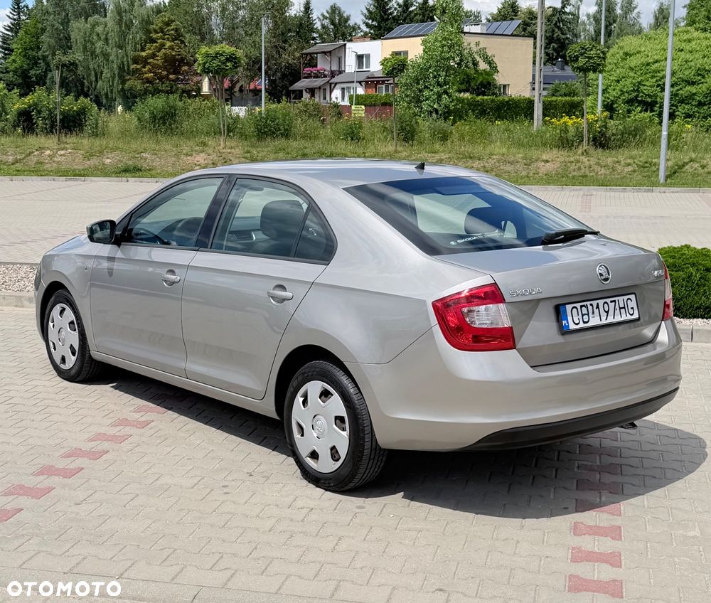 Skoda RAPID Spb 1.6 TDI DPF Style Plus - 7