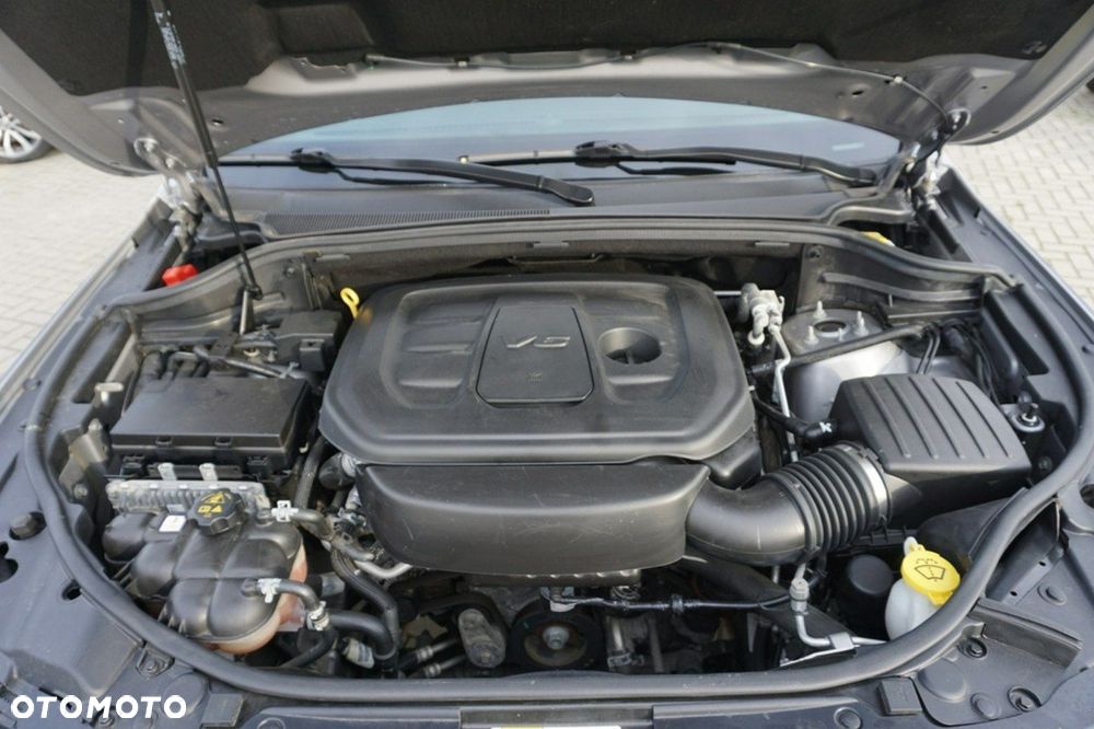 Jeep Grand Cherokee - 12