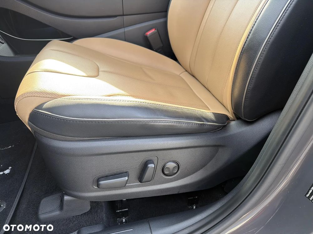Hyundai Santa Fe 1.6 T-GDI HEV Executive - 17