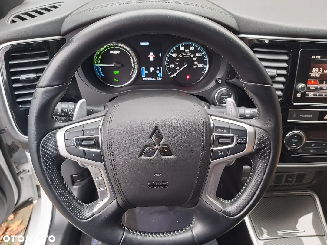 Mitsubishi Outlander - 20