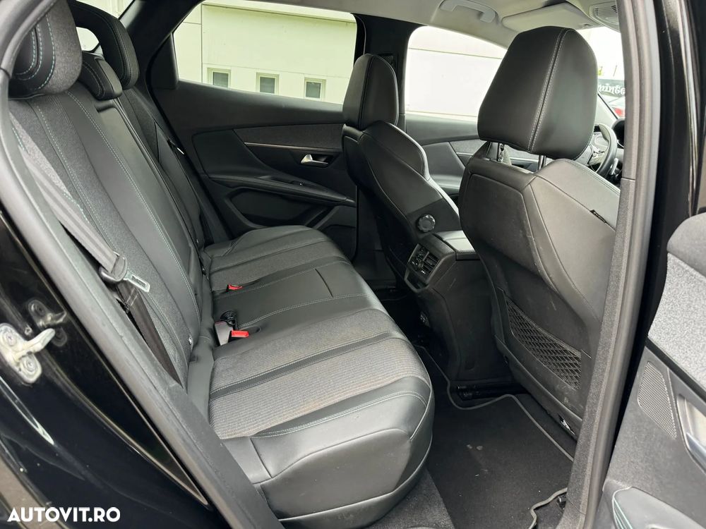 Peugeot 3008 PureTech 180 Stop & Start GPF EAT8 Allure - 24