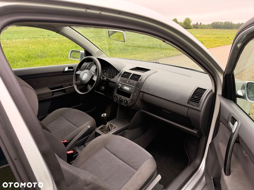 Volkswagen Polo 1.4 16V Basis - 9