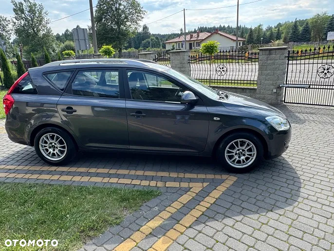 Kia Ceed Cee'd 1.4 Comfort + - 10