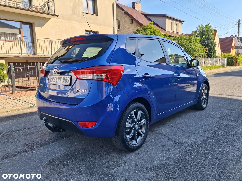 Hyundai ix20 1.6 BlueDrive Comfort - 19