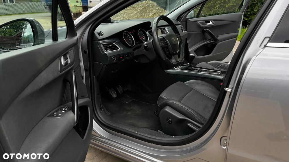 Peugeot 508 1.6 e-THP Allure S&S - 6