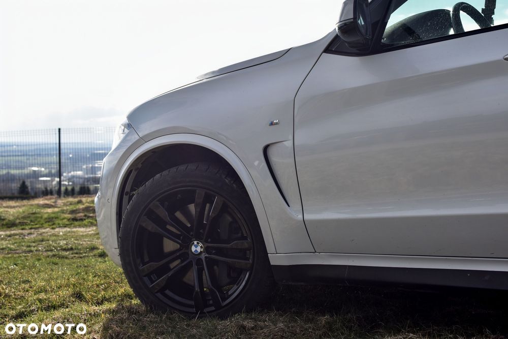 BMW X5 M M50d - 22