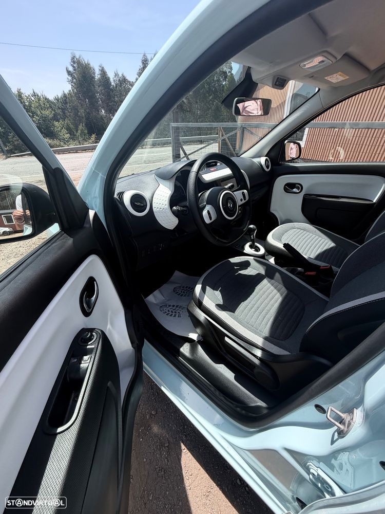 Renault Twingo E-Tech. 22 Techno - 14