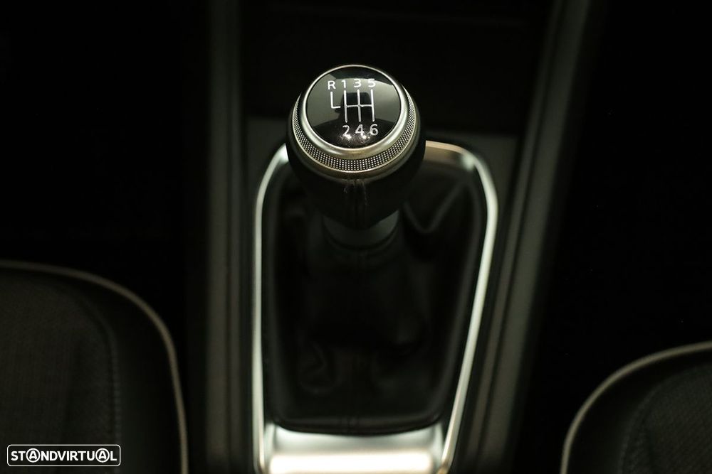 Renault Captur 1.0 TCe Techno Bi-Fuel - 14