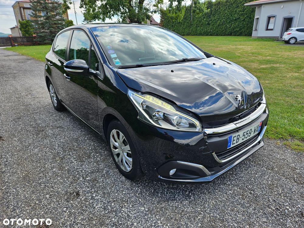 Peugeot 208 82 PureTech Style - 5