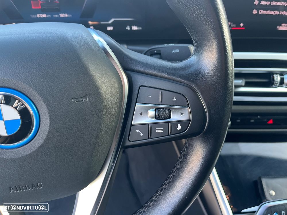 BMW i4 eDrive40 - 30