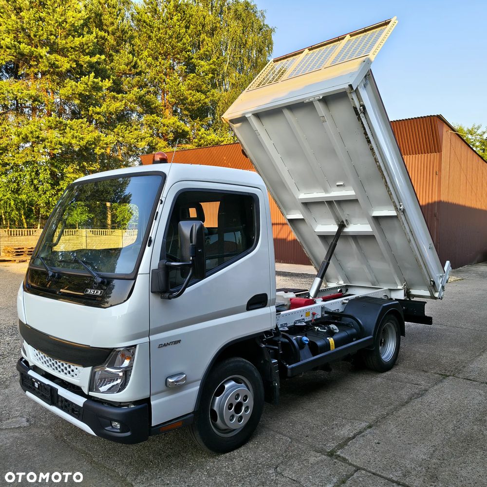 Mitsubishi Fuso Canter - 14