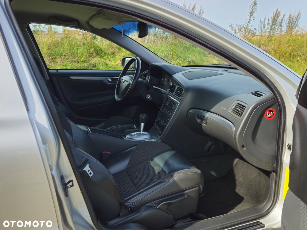 Volvo S60 2.4D5 Momentum - 12