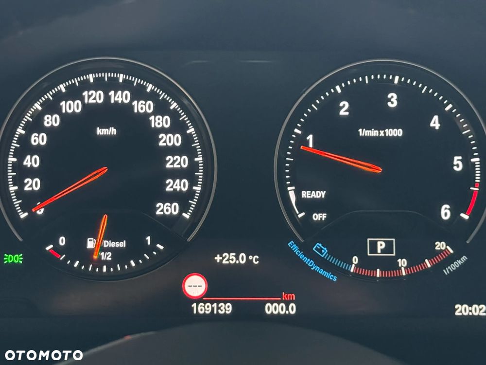 BMW X2 sDrive18d Business Edition sport - 33