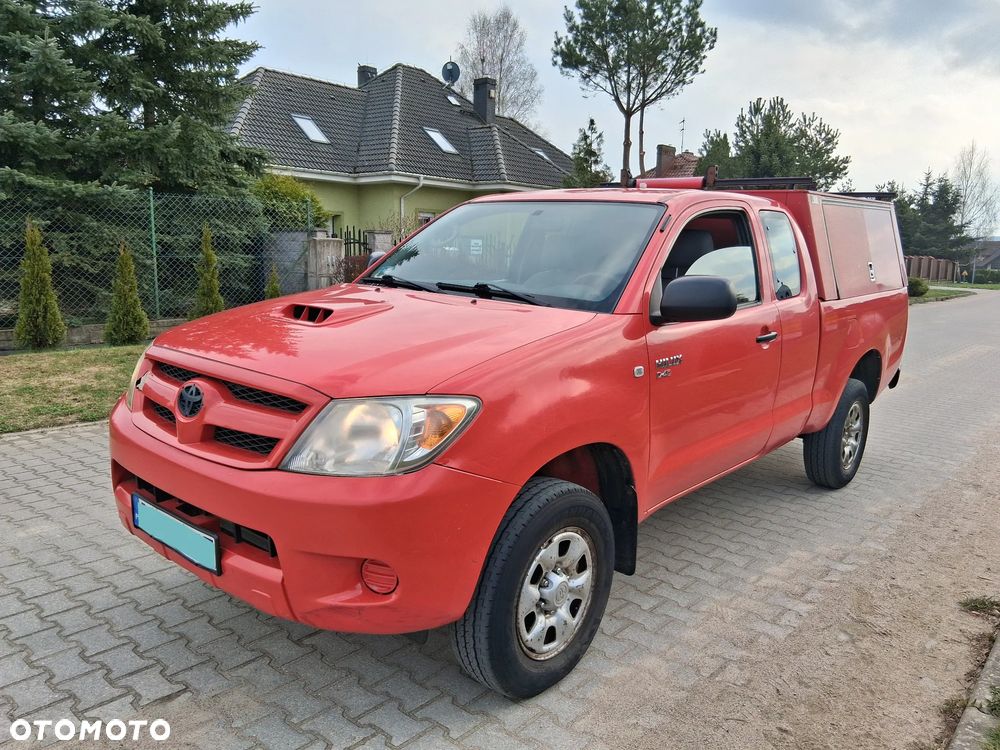 Toyota Hilux 2.5 D-4D DLX - 2