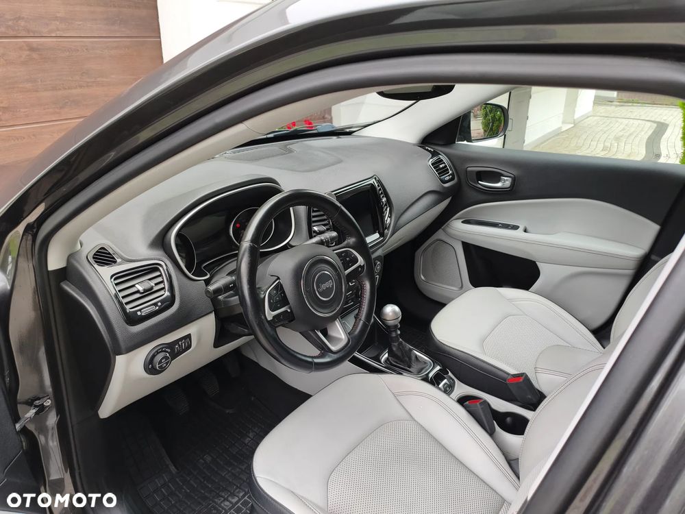 Jeep Compass 1.4 TMair Limited FWD S&S - 15