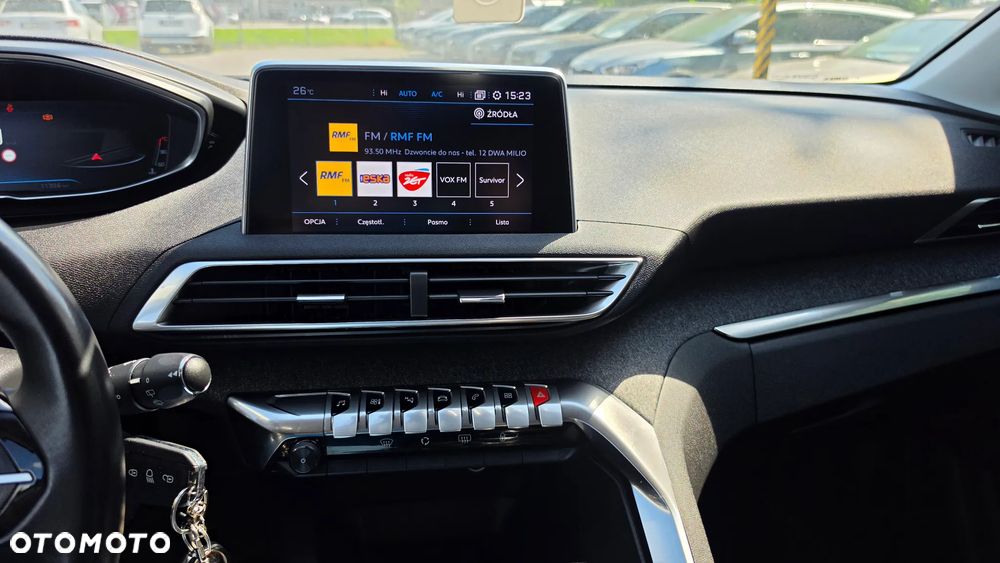 Peugeot 5008 1.5 BlueHDI Crossway S&S - 25