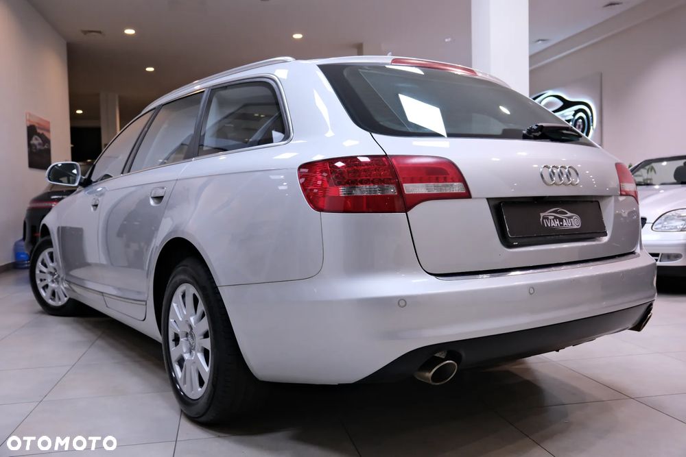 Audi A6 Avant 2.7 TDI DPF multitronic - 14