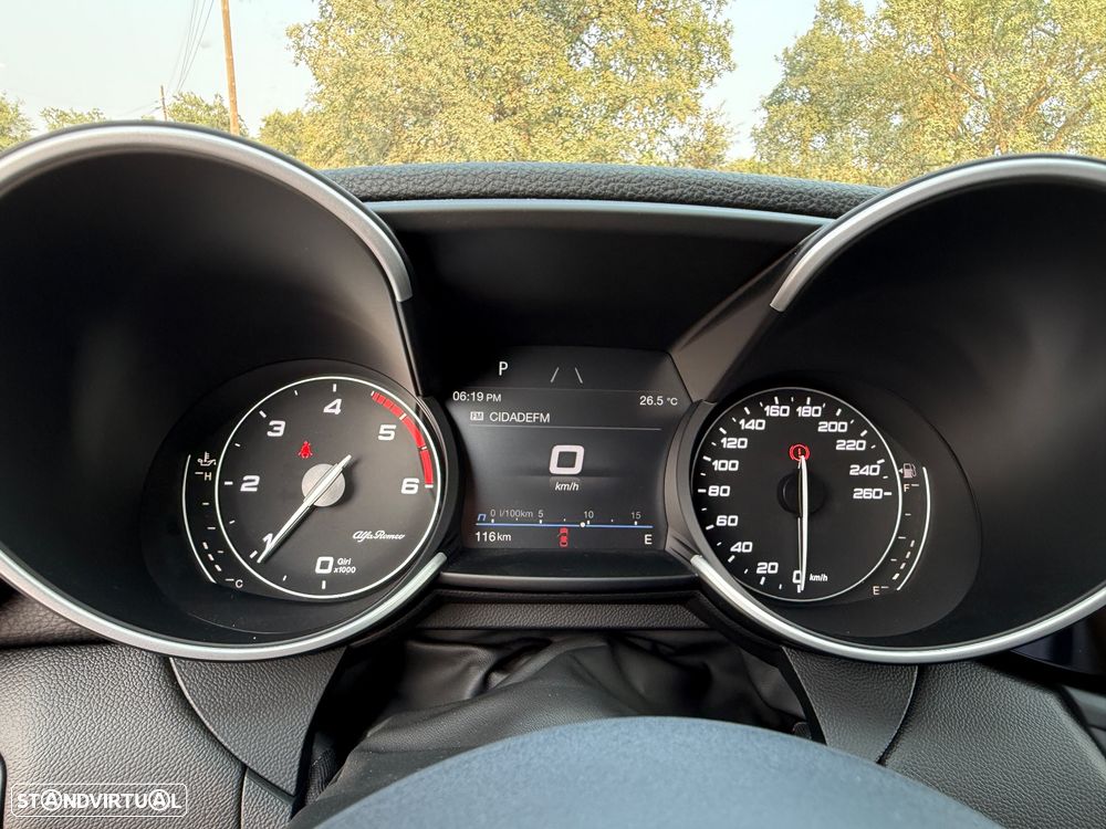 Alfa Romeo Giulia 2.2 D Super AT8 - 3