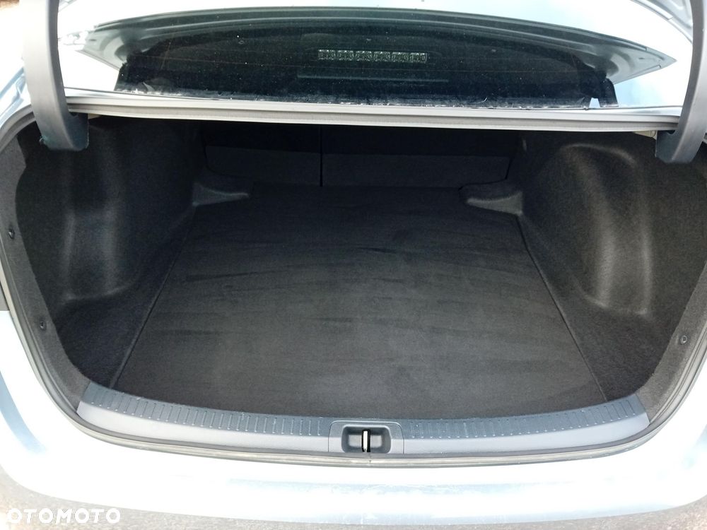 Toyota Corolla 1.5 Comfort MS - 12