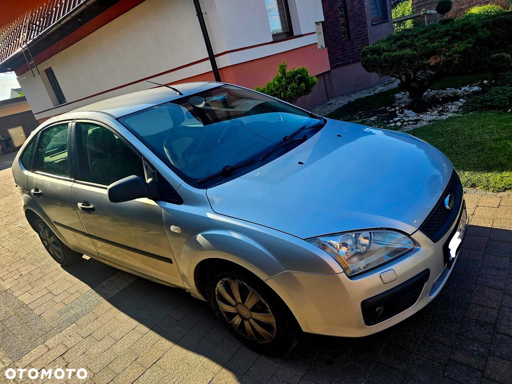 Ford Focus 1.6 TDCi FX Silver - 4
