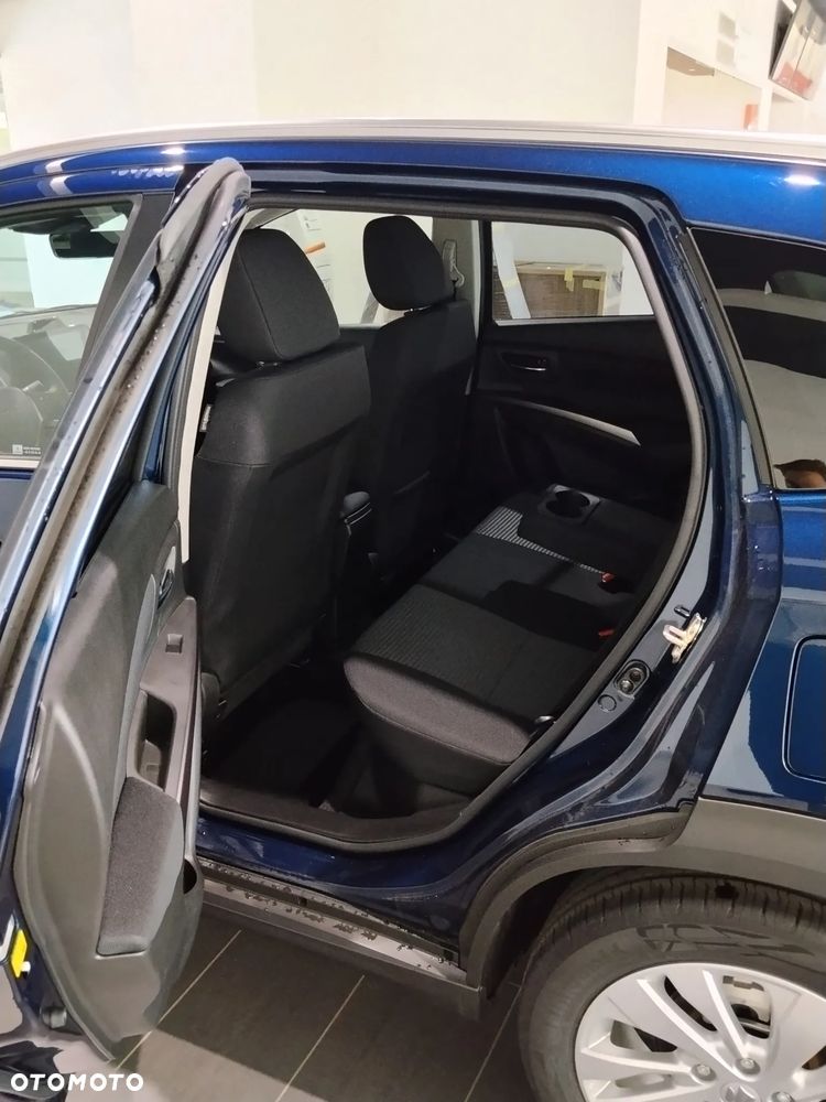 Suzuki S-Cross - 11