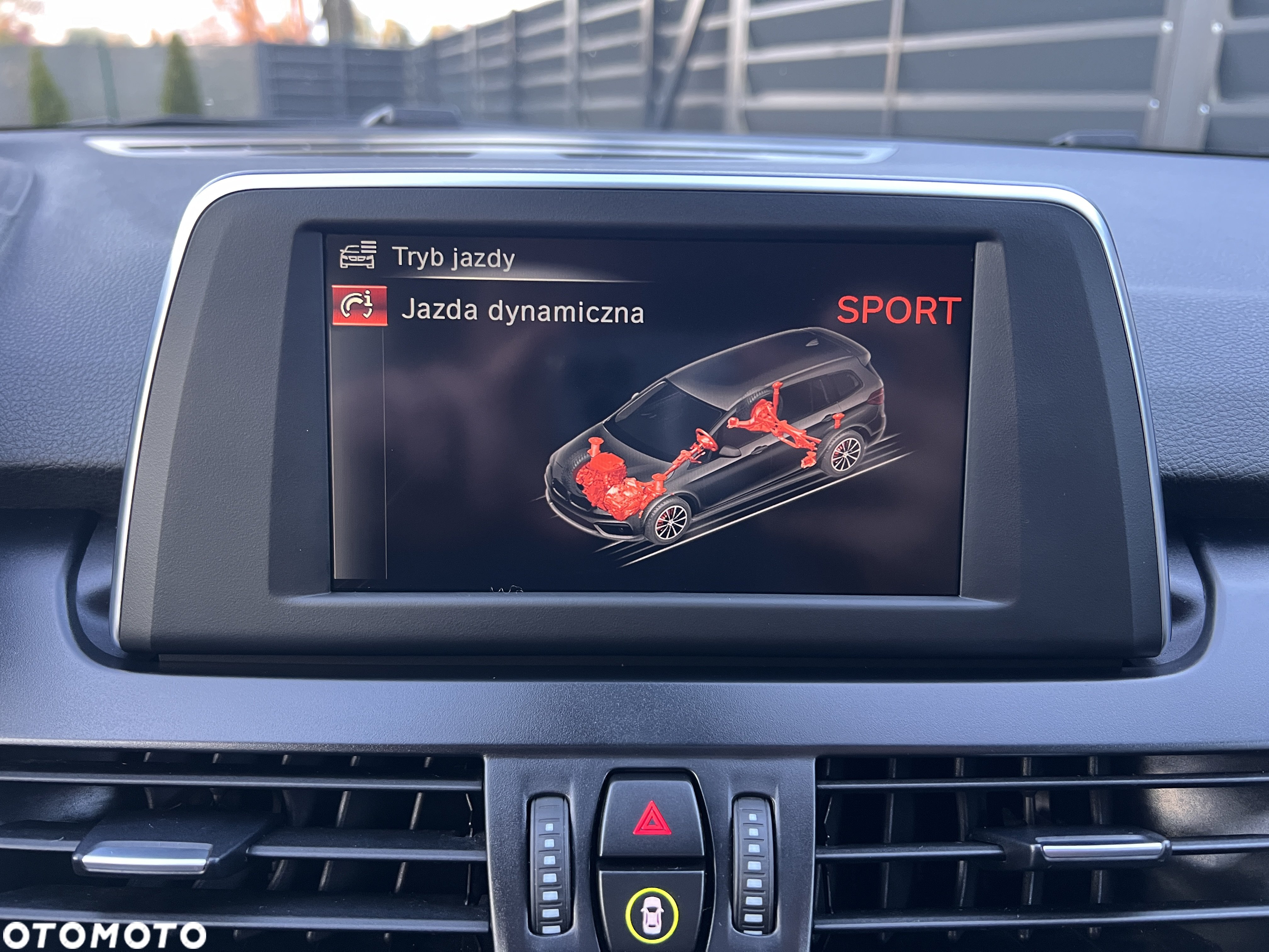 BMW Seria 2 218d Sport Line - 36