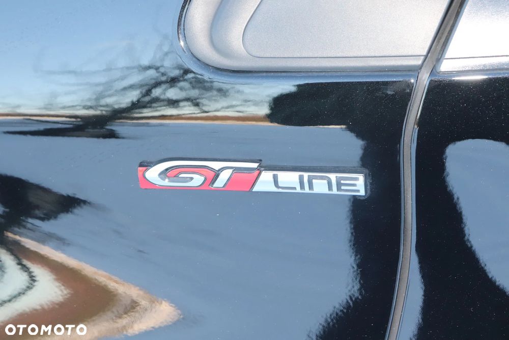 Peugeot 2008 PureTech 130 EAT8 GT Exclusive - 26