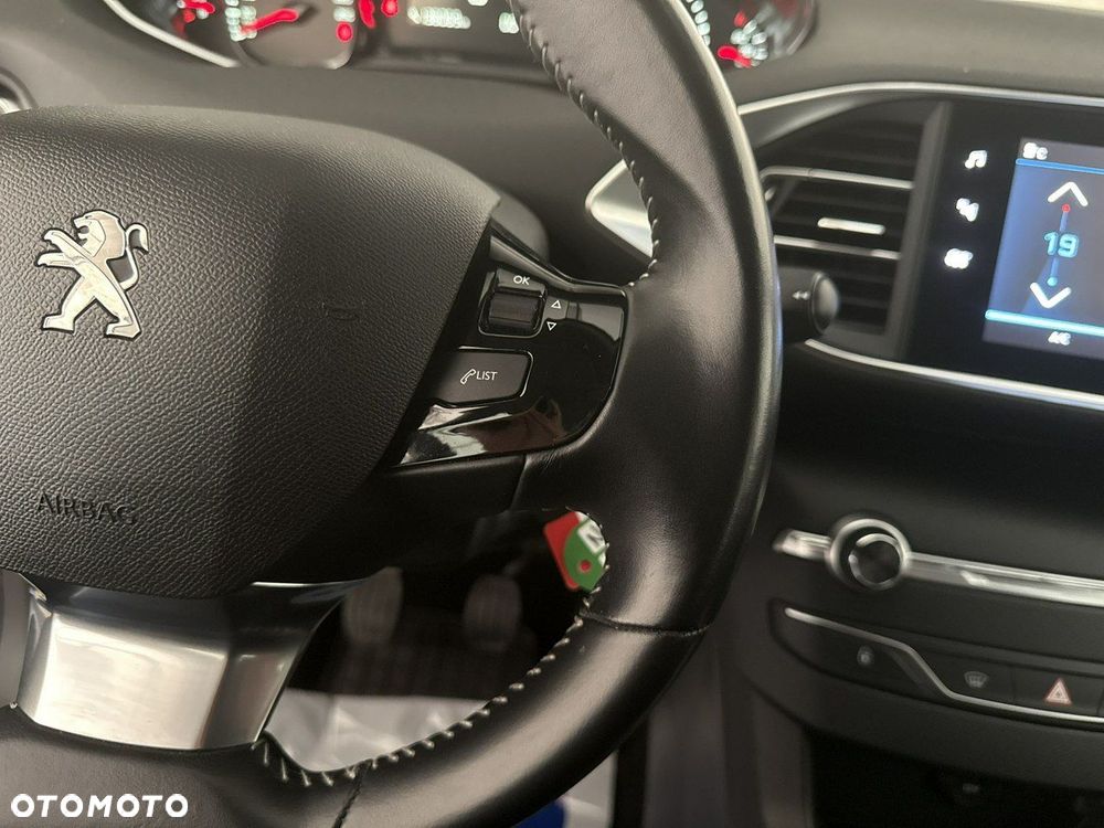 Peugeot 308 - 26