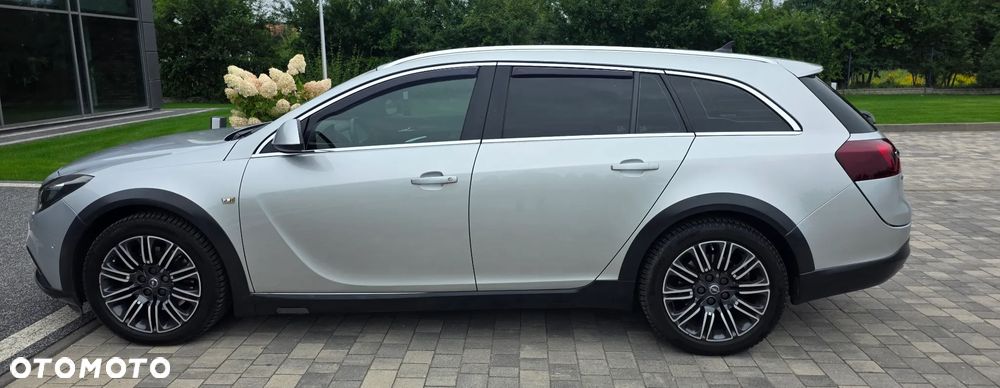 Opel Insignia 2.0 ECOTEC DI Turbo 4x4 eco Edition - 9
