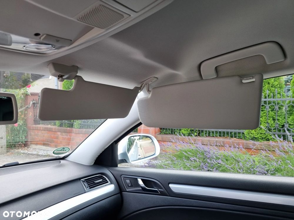 Skoda Superb 2.0 TDI Elegance - 23