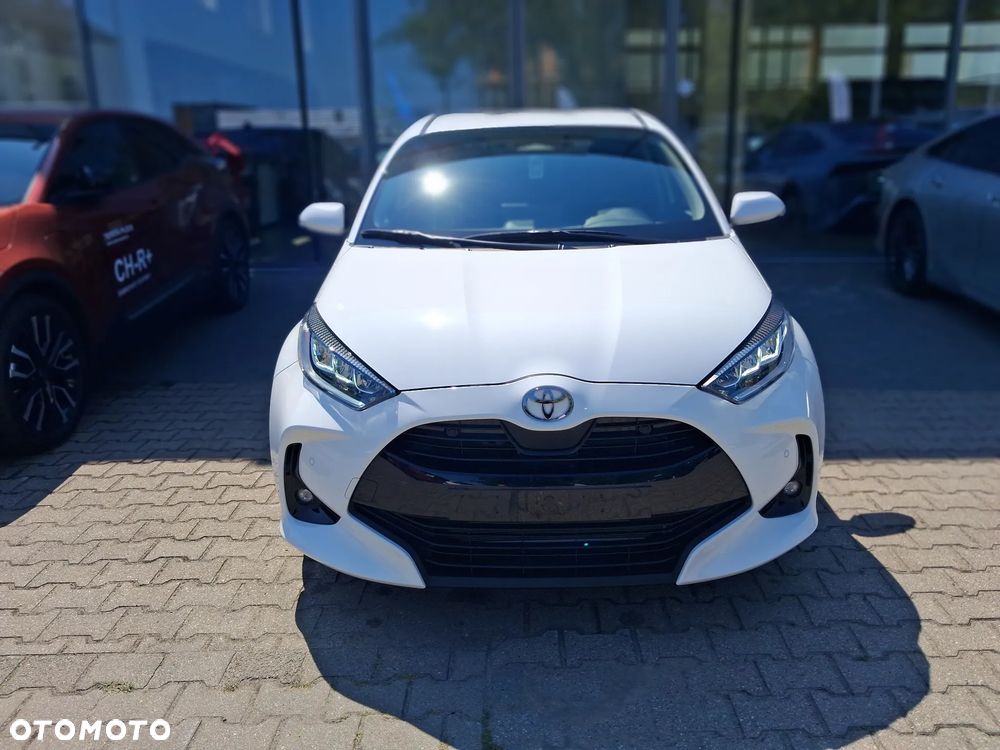 Toyota Yaris Hybrid 1.5 Style - 11
