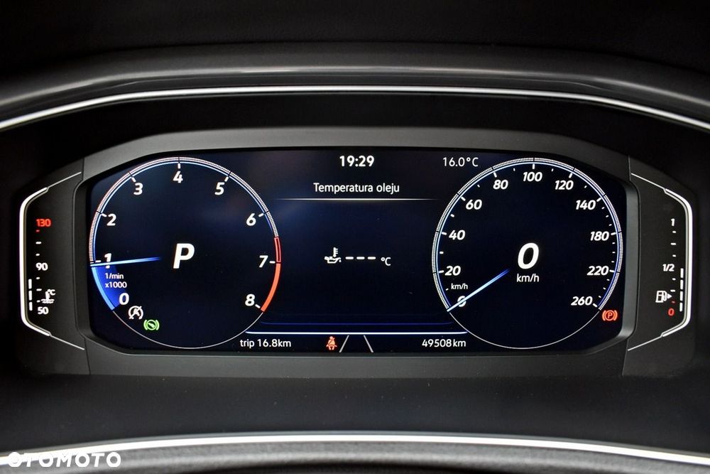 Volkswagen T-Roc 1.5 TSI R-Line DSG - 17