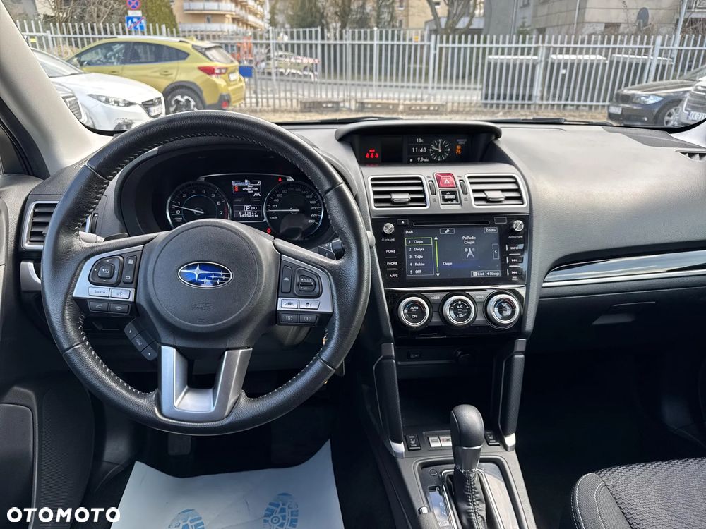 Subaru Forester 2.0 i Exclusive Lineartronic - 15